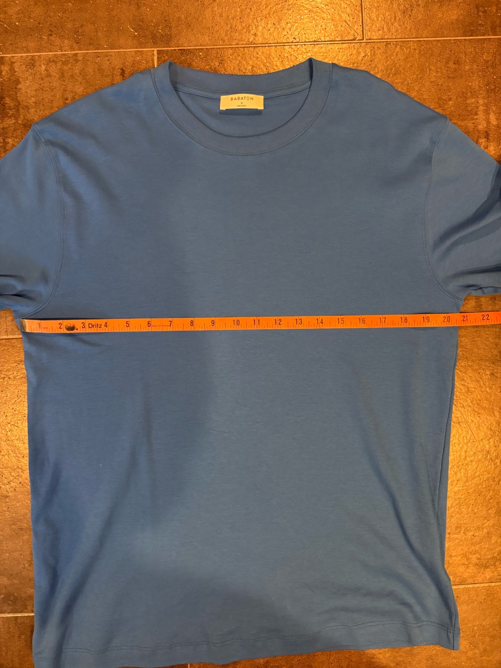 Aritzia Babaton Women’s Classic Crewneck T-Shirt Summer Staple Basic Shirt Top - Picture 8 of 9
